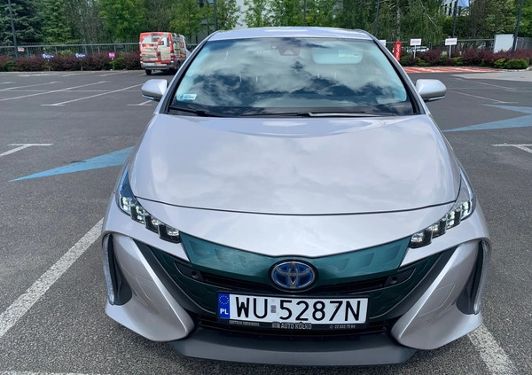 Toyota Prius cena 79999 przebieg: 144000, rok produkcji 2018 z Warszawa małe 232